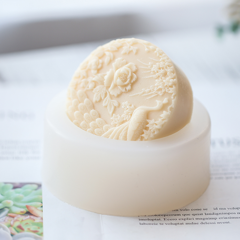 Silikon-Seifenform mit Pfauenb – Soap Making Things Bewertung und Preis